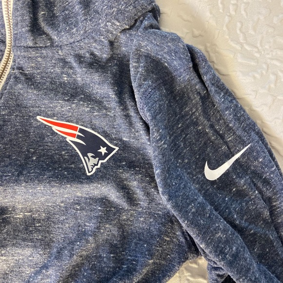 New England Patriots Nike Zip Up! - Picture 3 of 5